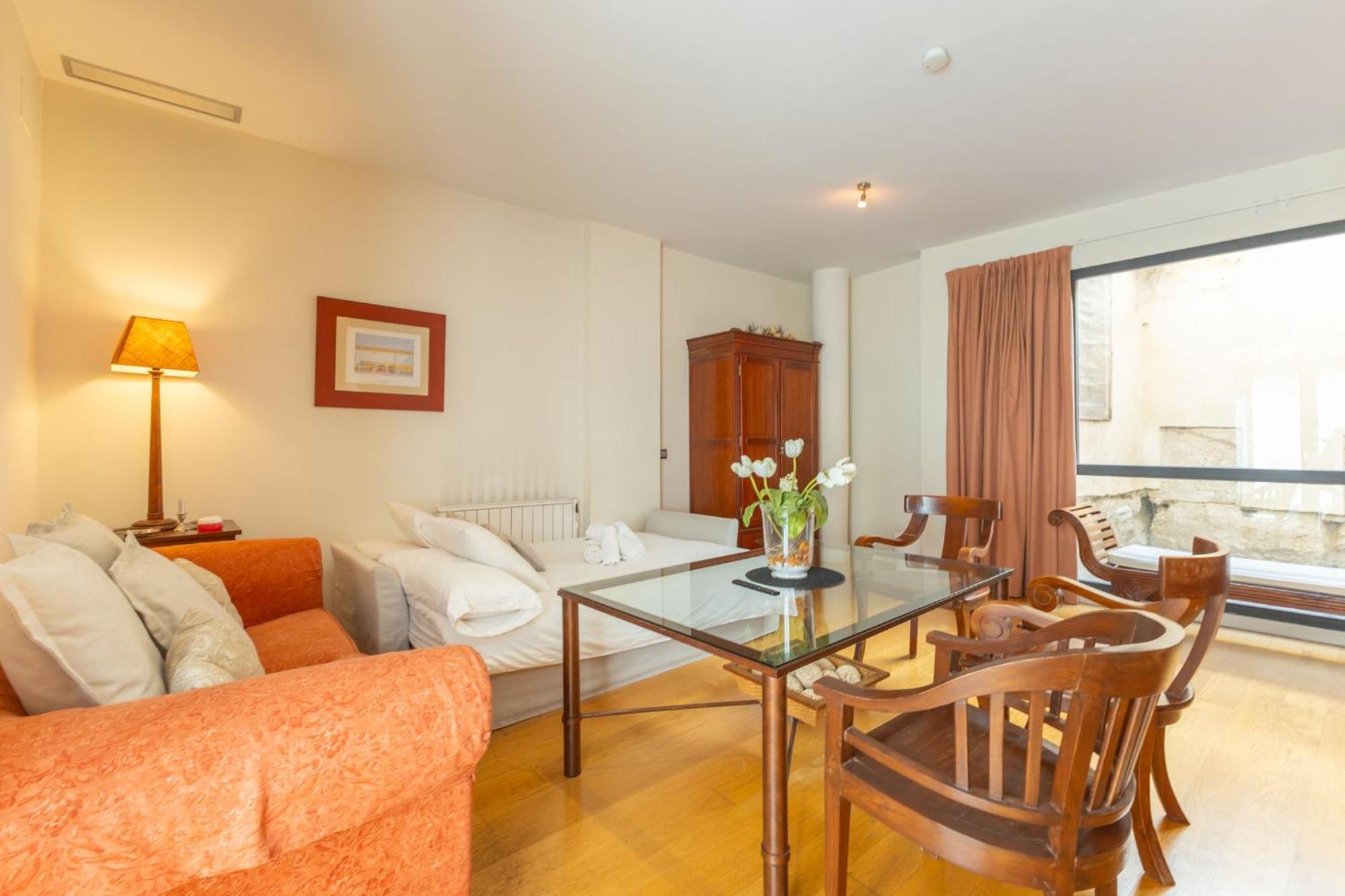 La Maestranza Charming One Or Two Bedrooms Apartments By Ocityzen Sevilla Exterior foto